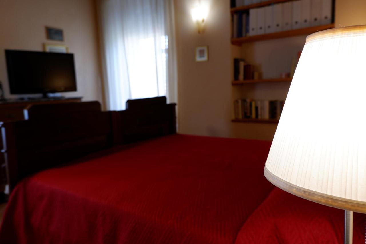 Alla Locanda Del Cinquecento Кастрокаро-Терме Экстерьер фото